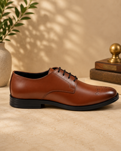 Classic Plain-Toe Derby – Tan Patina