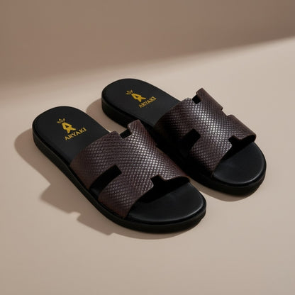 Roamer Maroon Woven Edition