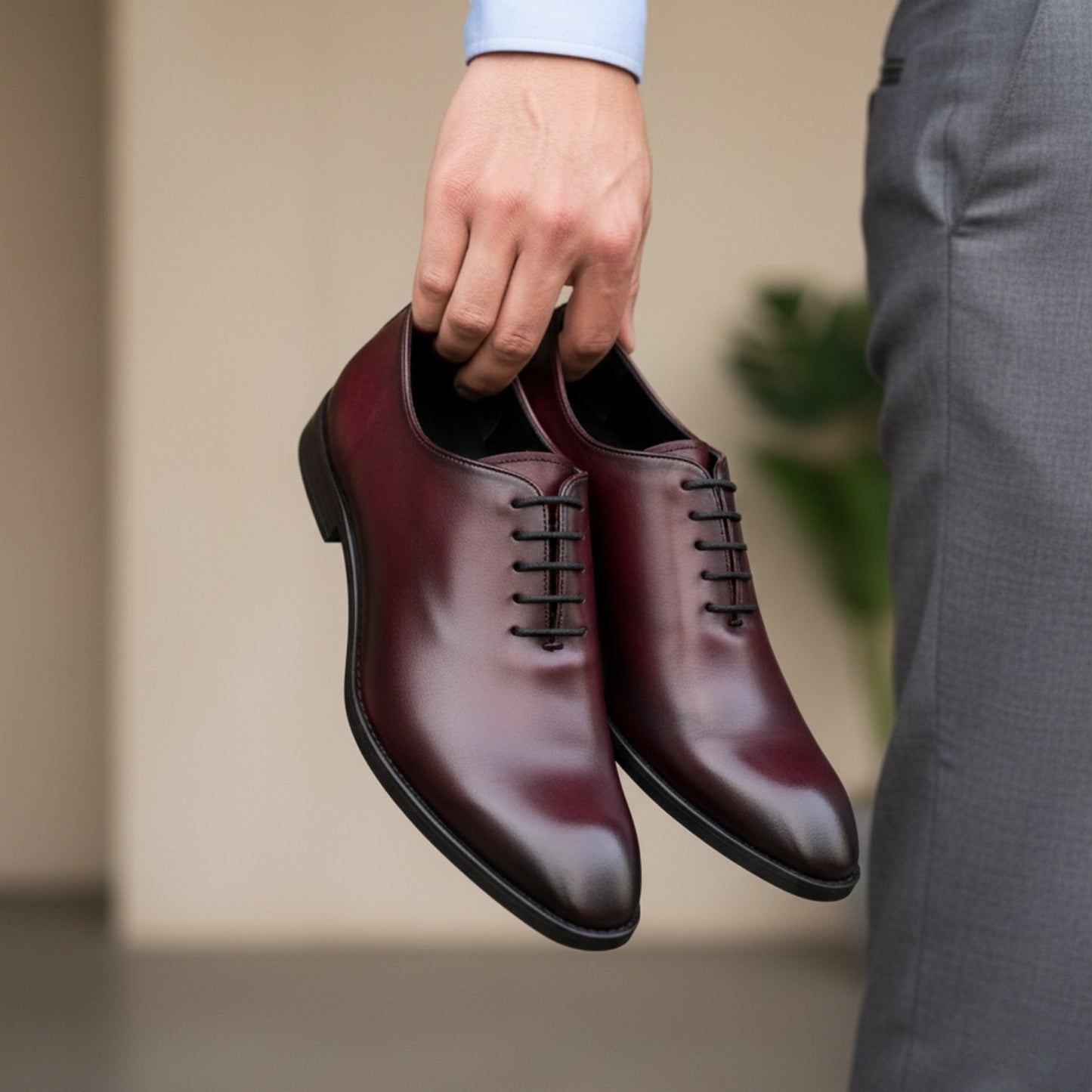 Wholecut Oxford Plain